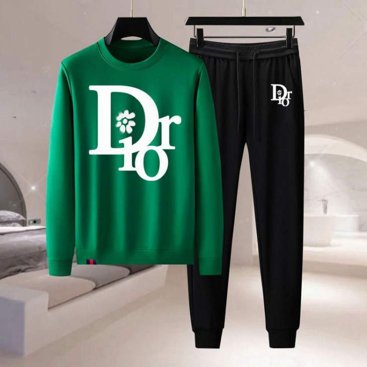 Picture of Dior Sweater Suits _SKUDiorM-4XL11Ln10538524